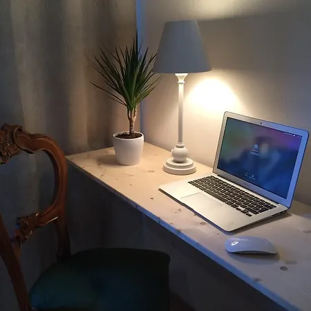 Gastehaus Unterbacher Hof * Düsseldorf